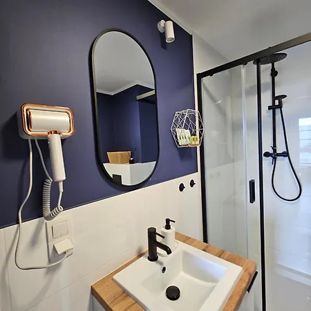 Braniborska Cozy Corner - View Rooftop * Breslavia